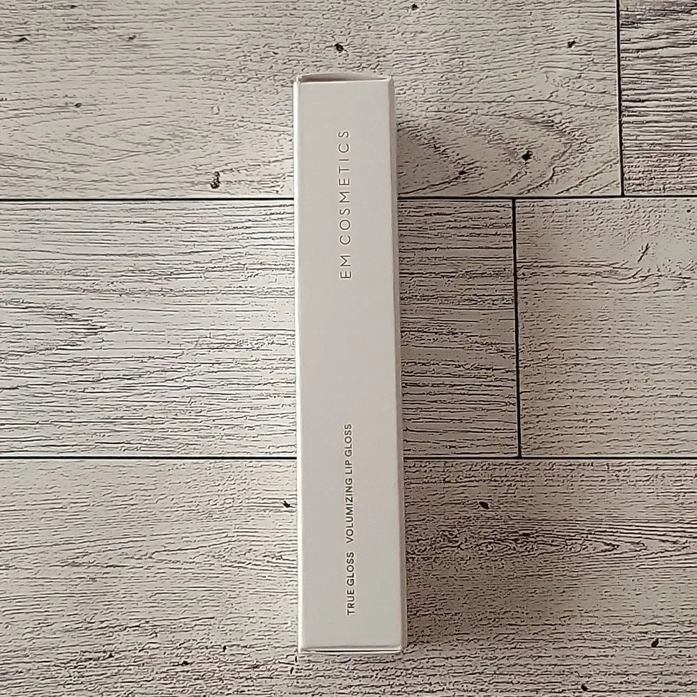 Em Cosmetics True Gloss Volumizing Lip Gloss